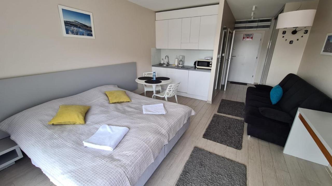 Apartament Stubai 3 Czarna Gora Sienna  Exterior photo