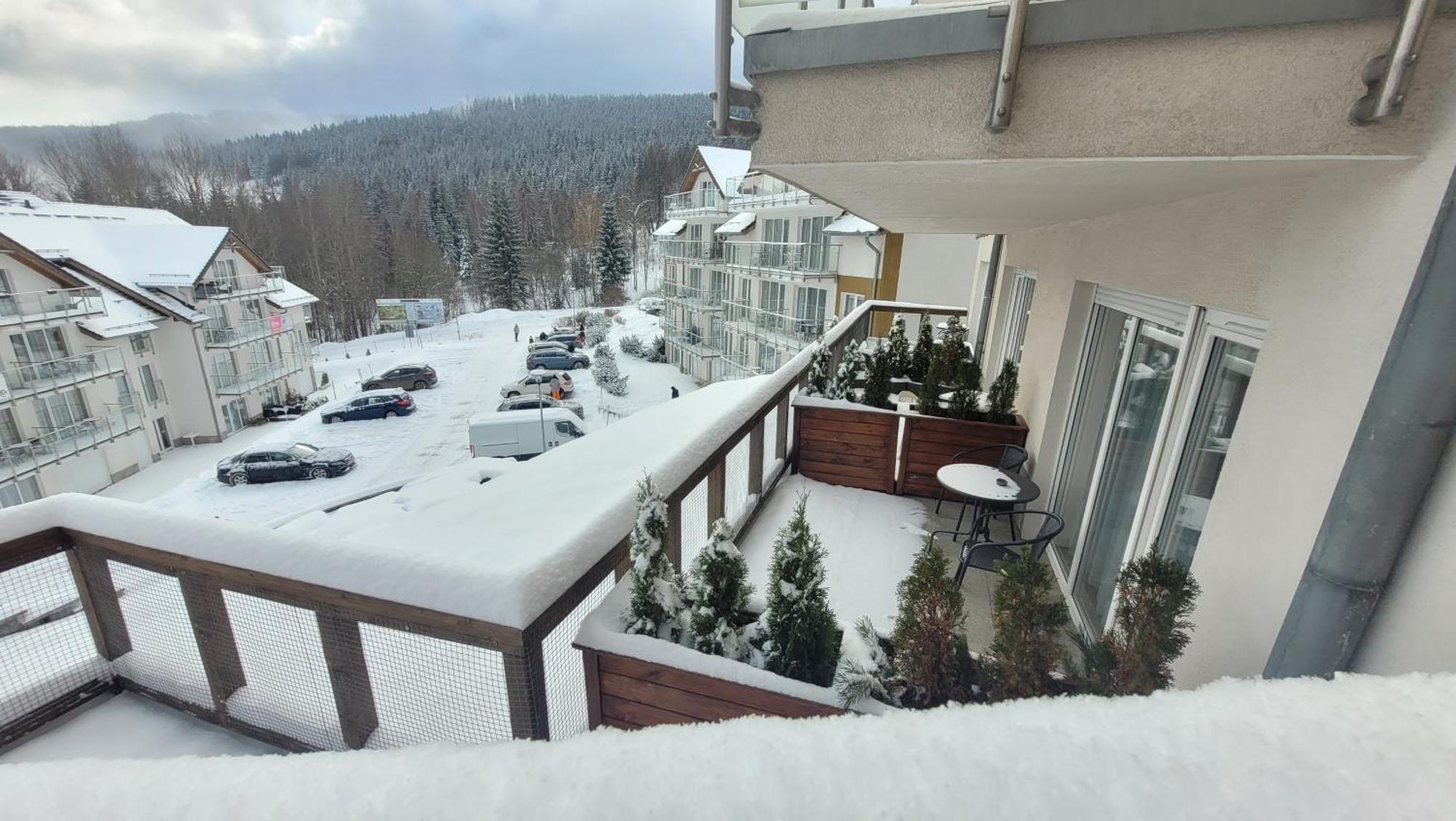 Apartament Stubai 3 Czarna Gora Sienna  Exterior photo